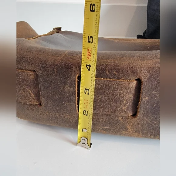 Colsen Keane Leather Bag - Picture 10 of 11